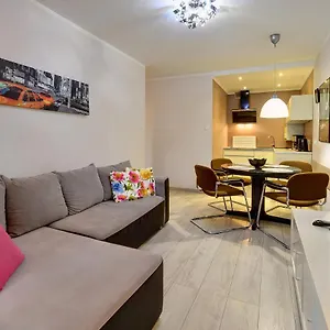 Sun Seasons 24 - Leśny Dom Apartament Karpacz